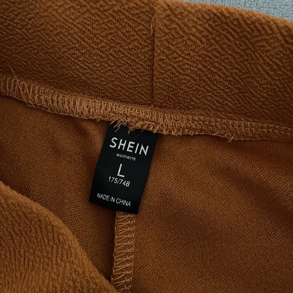 SHEIN Unity Pocket Patched Peg Leg Textured Pants - Orange - Picture 7 of 8